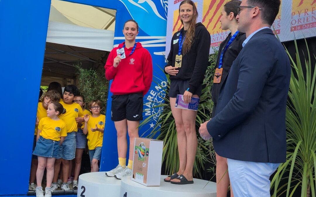 Francisca Martins prata em França