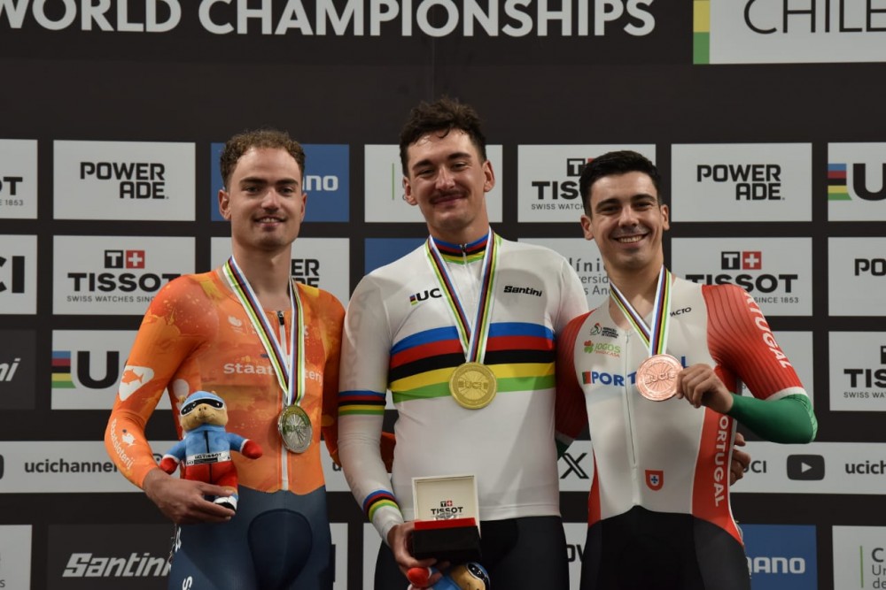Iuri Leitão conquista bronze no Scratch