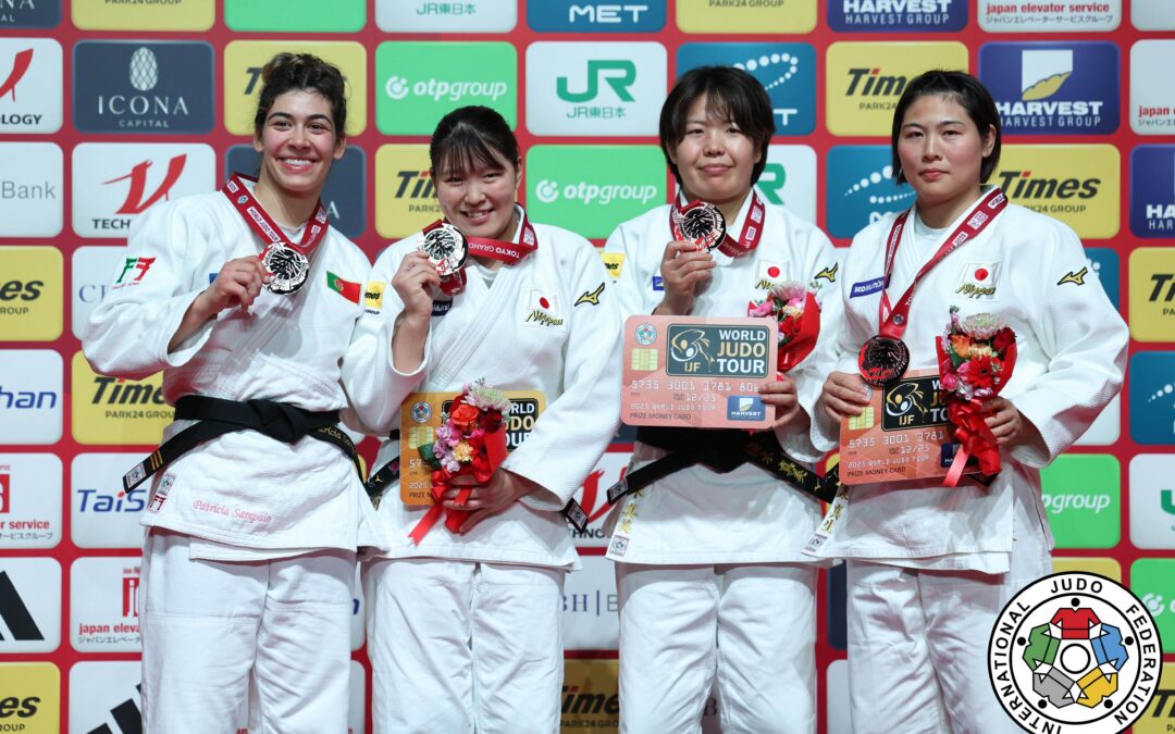 Patrícia Sampaio de prata no Japão