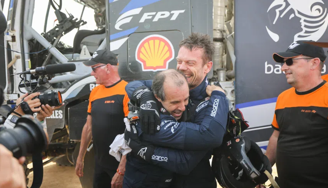 Portugueses brilham no Dakar