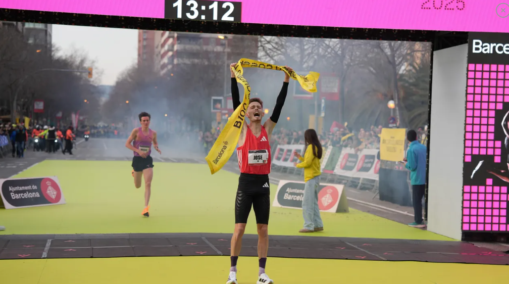 José Carlos Pinto vence em Espanha