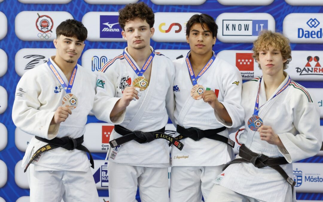 Afonso Reis conquista bronze