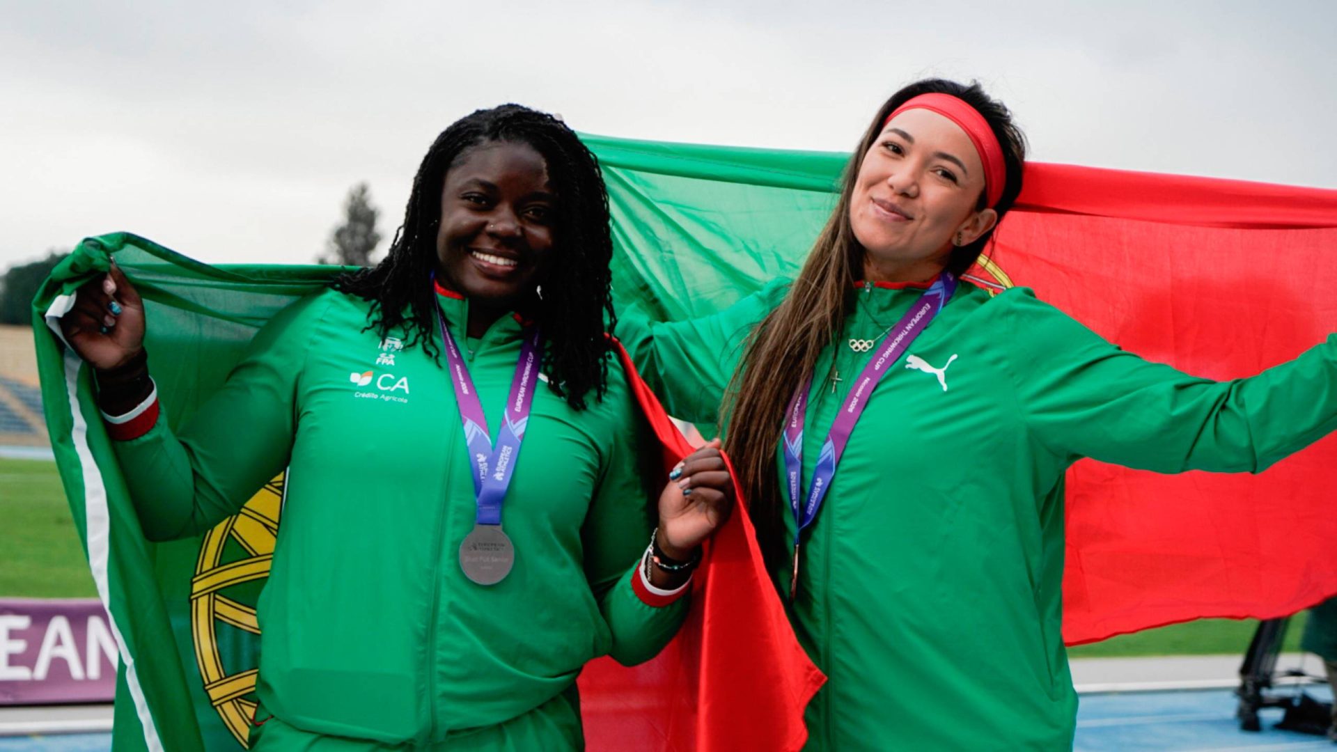 Jéssica Inchude Eliana Bandeira