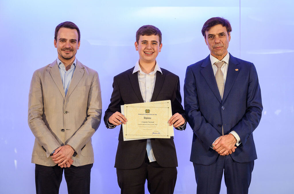 Daniel Monteiro presente na Cerimónia de Entrega de Prémios da Federação de Tiro